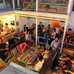 Albergue Malti Budget