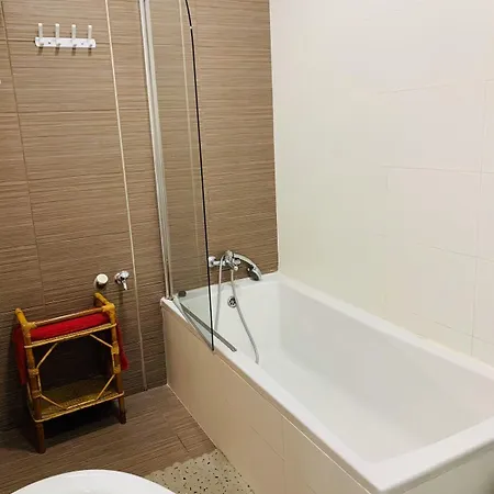 Malti Budget Hostel *