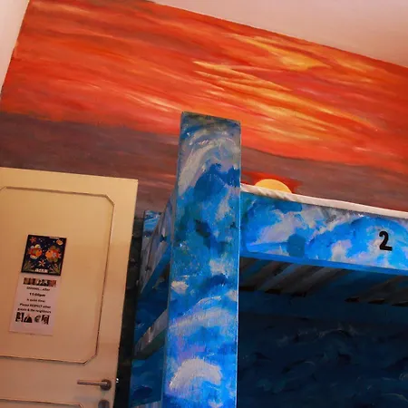 Malti Budget Saint Julian's