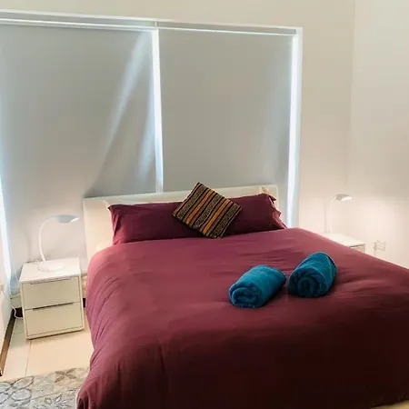 Malti Budget Hostel St. Julian's