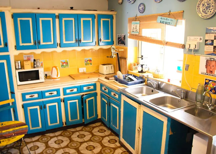 Malti Budget San Julián