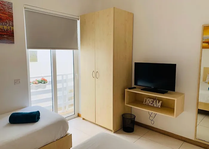 Malti Budget Hostel *
