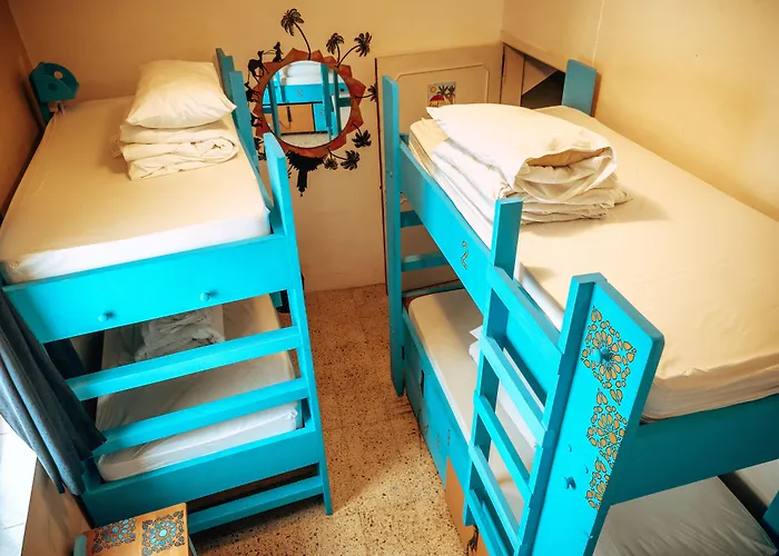 Malti Budget Saint Julian's