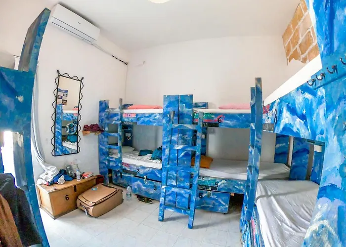 Malti Budget Hostal *