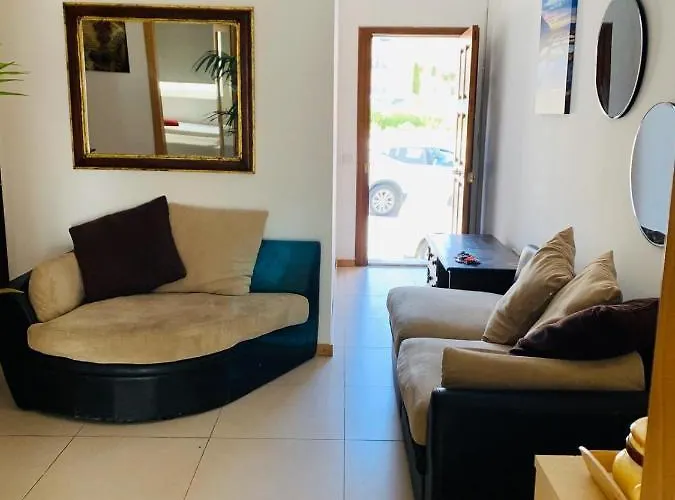 Hostal Malti Budget *