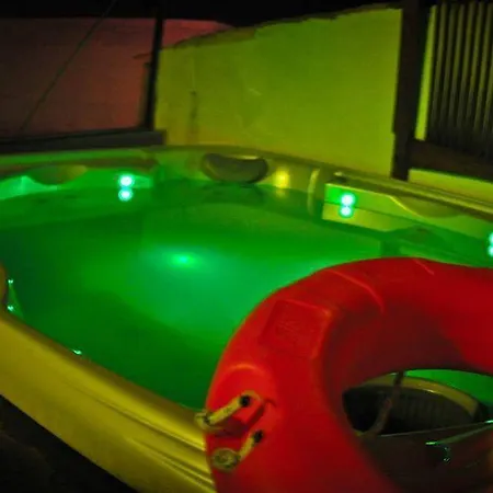 Malti Budget Hostel San Ġiljan