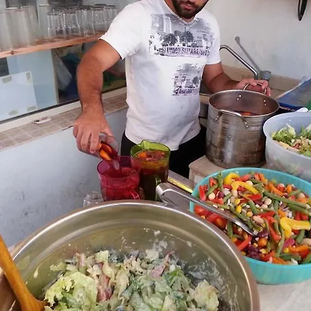 Malti Budget Hostel San Ġiljan