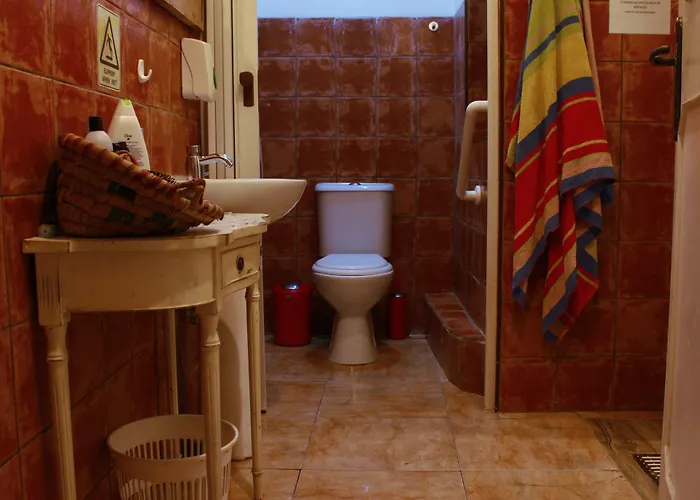 Malti Budget Hostel *