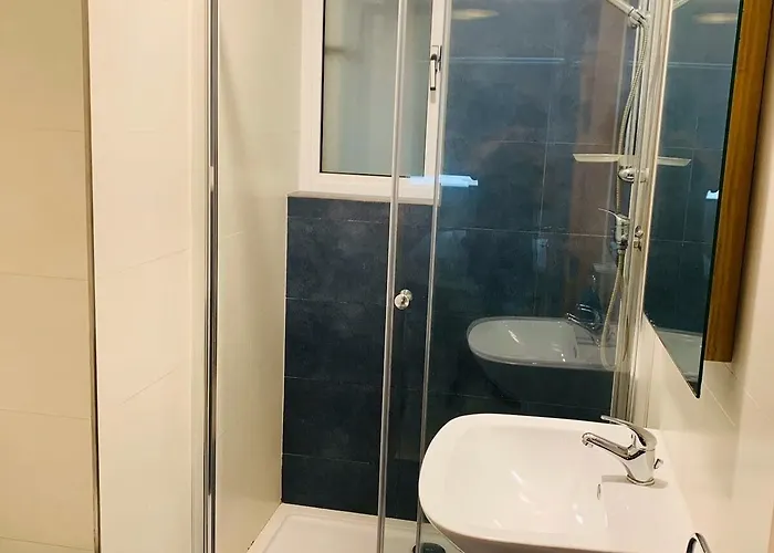 Malti Budget Hostel *