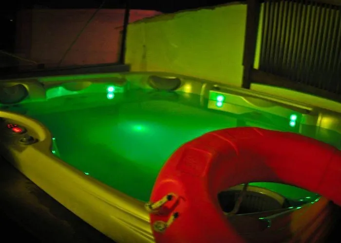 Malti Budget Hostel St. Julian's