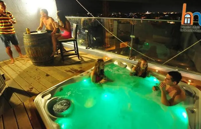 Malti Budget Hostel St. Julian's