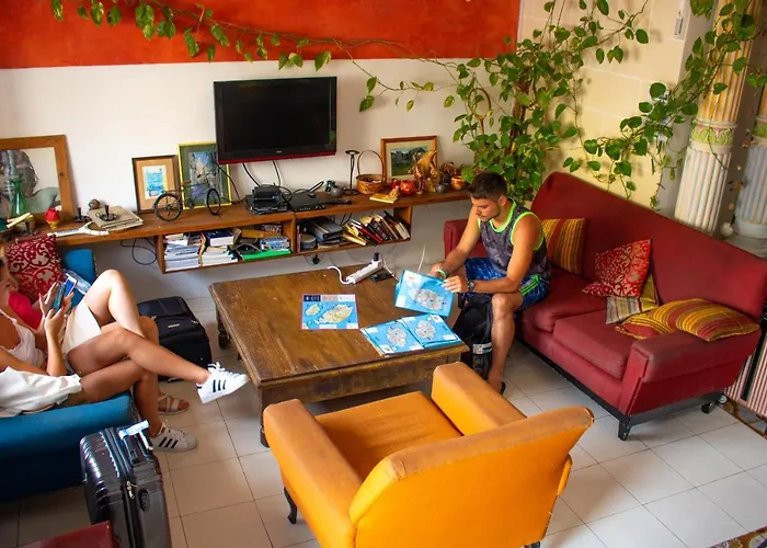 Malti Budget Hostel *